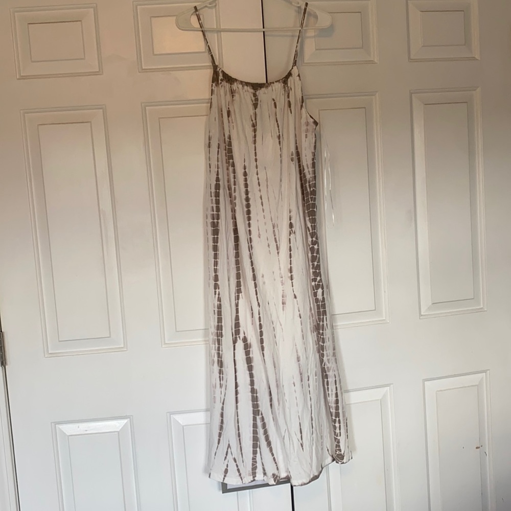 Tie Die Flowy Midi Dress